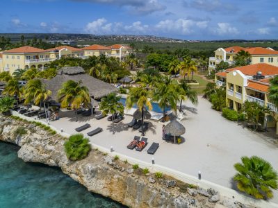 Buddy Dive Resort - Bonaire outdoor lounge