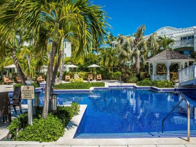 Royal West Indies - Providenciales, Turks & Caicos pool