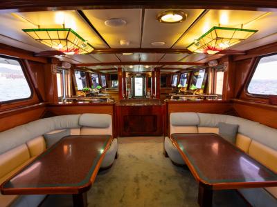 Solmar V Dive Liveaboard Socorro Parlor