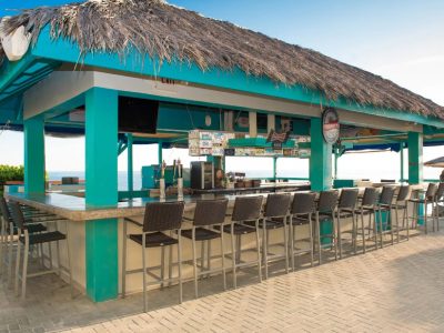 Wyndham Reef Resort - Grand Cayman, Cayman Islands outdoor bar